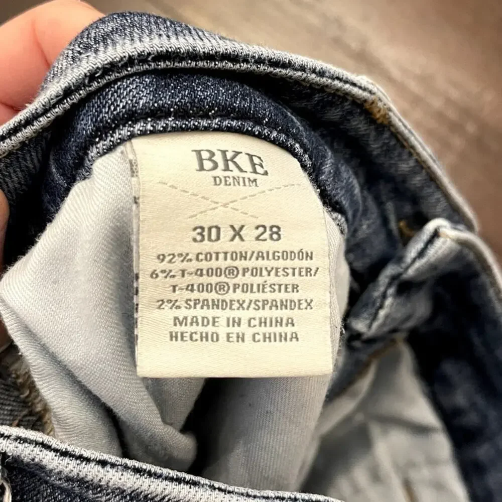 BKE Parker High Rise Crop Jeans Womens 30x28 Raw Hem Straight Denim Buckle - Picture 5 of 9